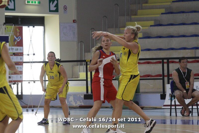 110922 basket 228_tn.jpg